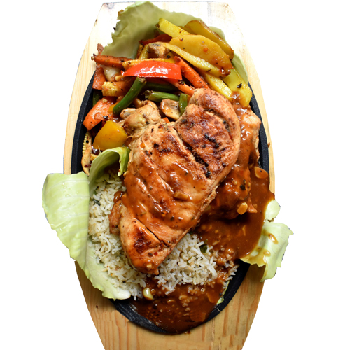 Chicken Sizzler (Serve with french fries,noodles sauteed veg and mushroom sauce )