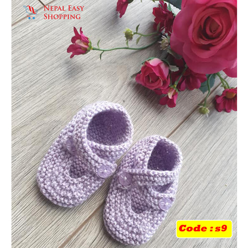 Handmade Newborn Knit Acrylin Purple Shoes, Soft Acrylic Baby Booties, Baby Girl Welcome Gift,Newborn Girl Shower Gift