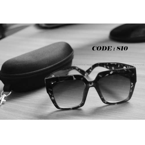Black leopard Square Frame Sunglasses